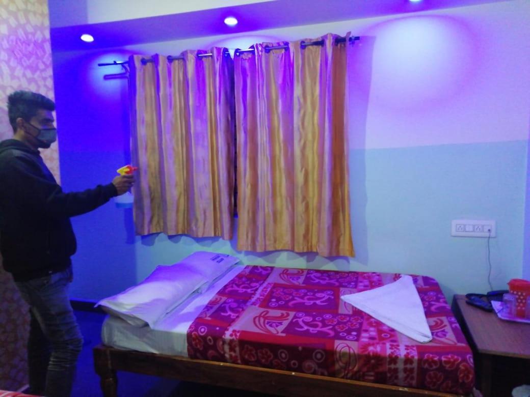 Galaxy Grand Hotel Mysore Eksteriør billede