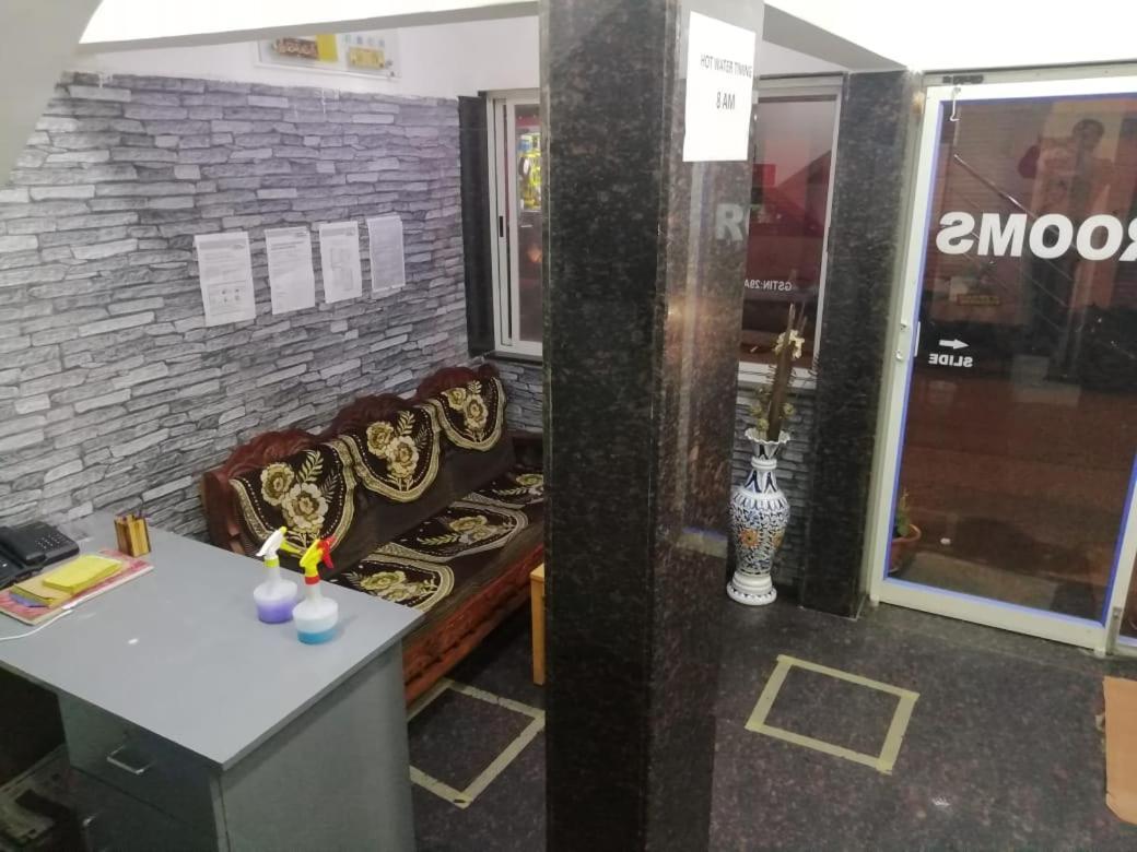 Galaxy Grand Hotel Mysore Eksteriør billede